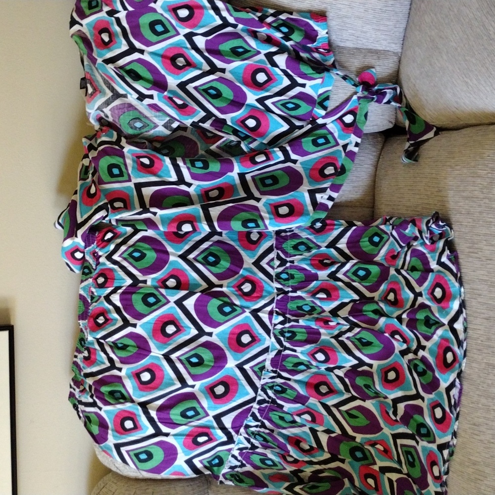 Two piece set
